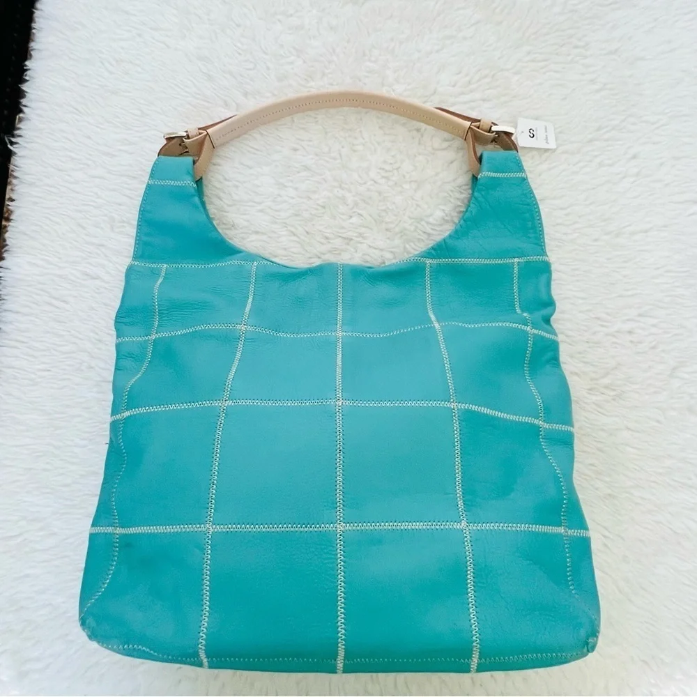 Ceci Ou Cela Plus Une Aqua Green Genuine Leather Shoulder/Hobo Bag